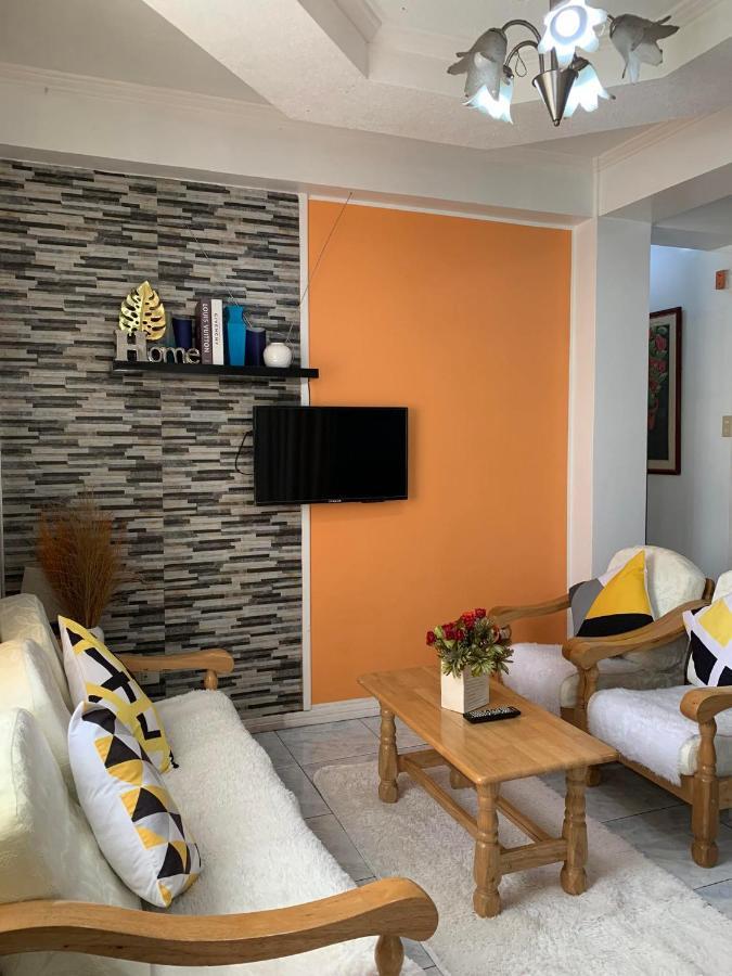 Emiliez Place Багио Экстерьер фото